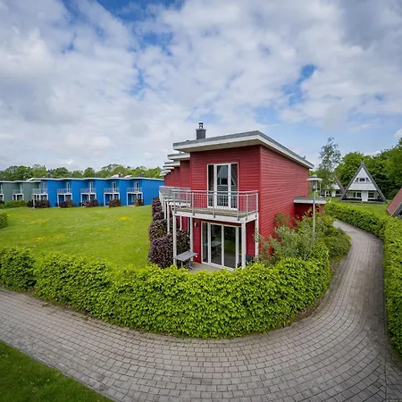 Reihenhaus Im Ostseeresort Dampland *
