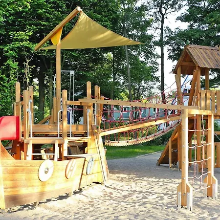 Reihenhaus Im Ostseeresort Dampland