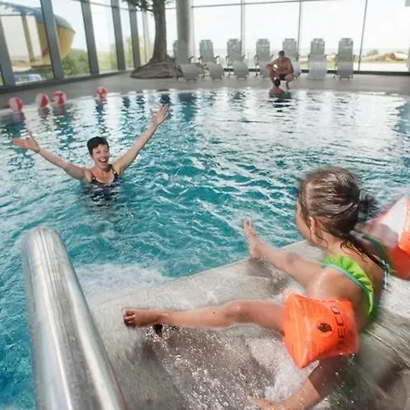 Reihenhaus Im Ostseeresort Dampland