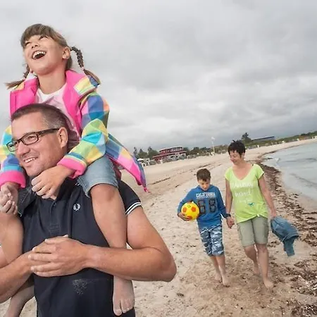 Ferienhaus Reihenhaus Im Ostseeresort Dampland *