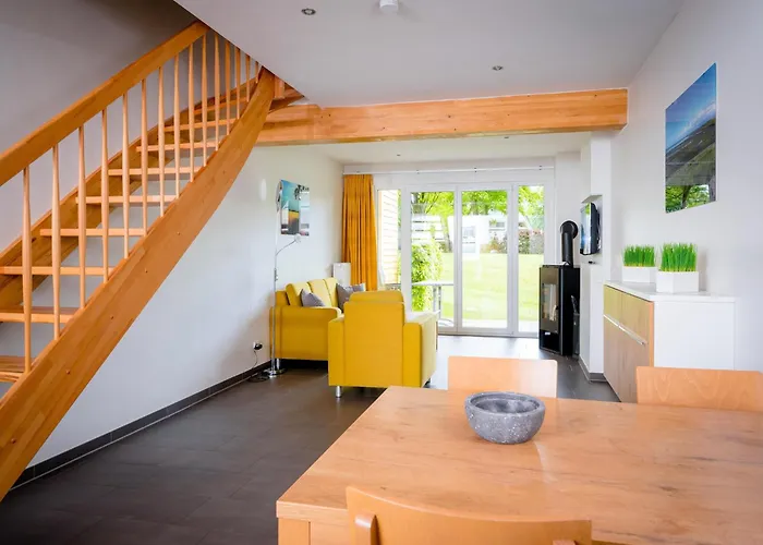 Reihenhaus Im Ostseeresort Dampland